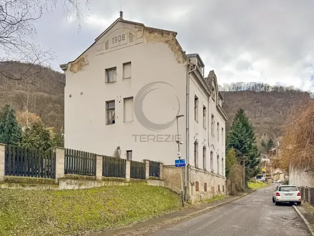 Prodej činžovního domu, Ústí nad Labem, K Přejezdu, 382 m2