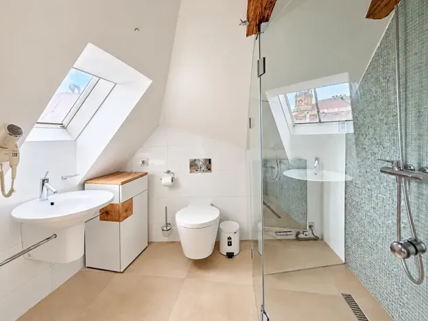 Prodej bytu 3+kk, Praha - Malá Strana, Malostranské náměstí, 117 m2