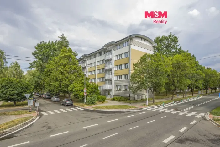 Pronájem bytu 1+kk, Hradec Králové - Slezské Předměstí, Gagarinova, 31 m2
