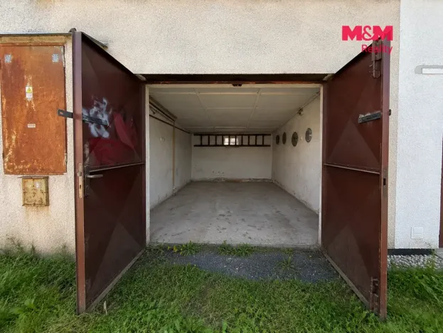 Pronájem garáže, Stříbro, 20 m2