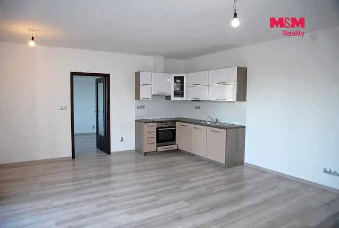Pronájem bytu 2+kk, Jičín - Nové Město, Raisova, 56 m2