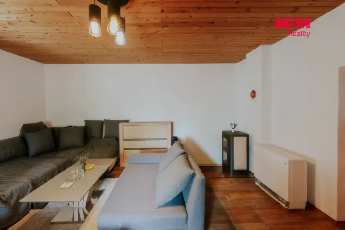 Prodej rodinného domu, Kadov - Lnářský Málkov, 250 m2