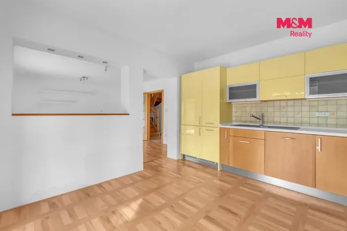 Prodej rodinného domu, Dašice - Pod Dubem, 100 m2