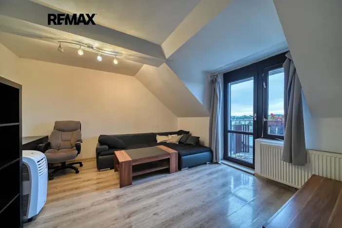Pronájem bytu 2+1, Nymburk, Maršála Koněva, 47 m2