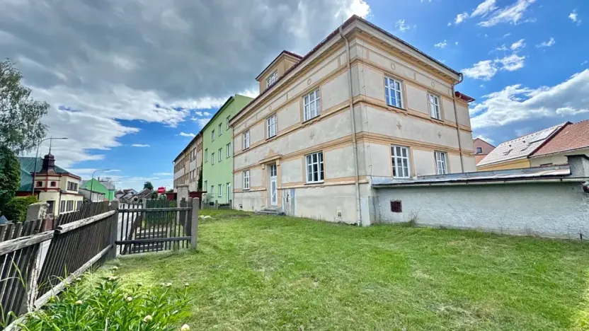 Prodej vily, Třešť, Palackého, 804 m2