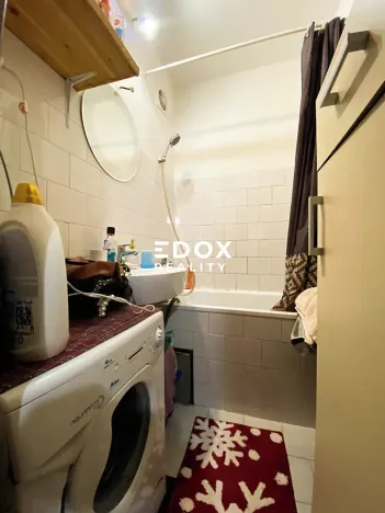 Prodej bytu 1+kk, Praha - Chodov, Majerského, 29 m2
