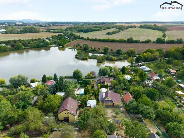 Prodej zahrady, Vojkovice, 617 m2
