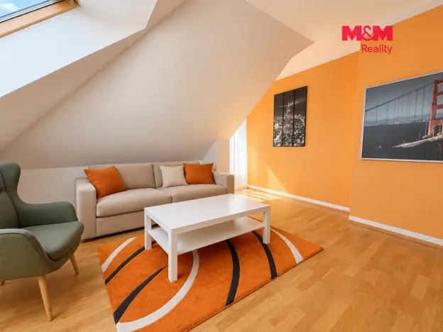 Pronájem rodinného domu, Pletený Újezd, Partyzánská, 176 m2