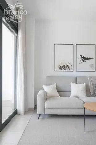 Prodej bytu 3+kk, Torrevieja, Alicante, Španělsko, 65 m2