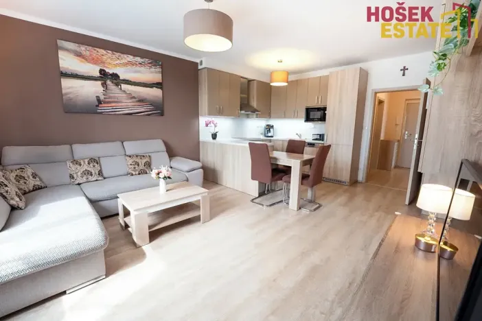 Prodej bytu 3+kk, Holubice, 80 m2