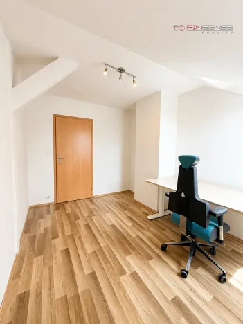 Prodej bytu 4+kk, Kostomlaty nad Labem, 9. května, 104 m2