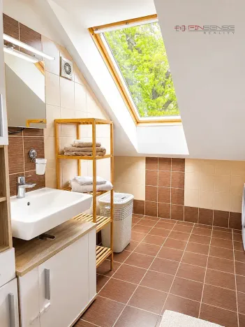 Prodej bytu 4+kk, Kostomlaty nad Labem, 9. května, 104 m2