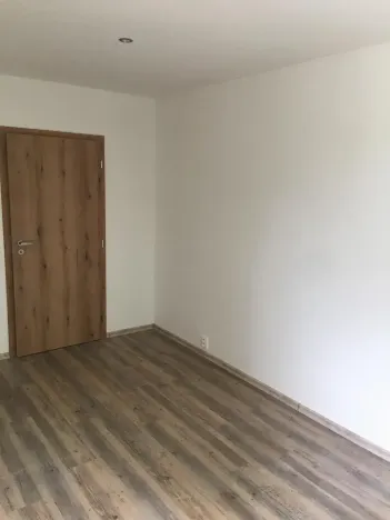 Pronájem bytu 1+1, Uherské Hradiště, Na Rybníku, 38 m2