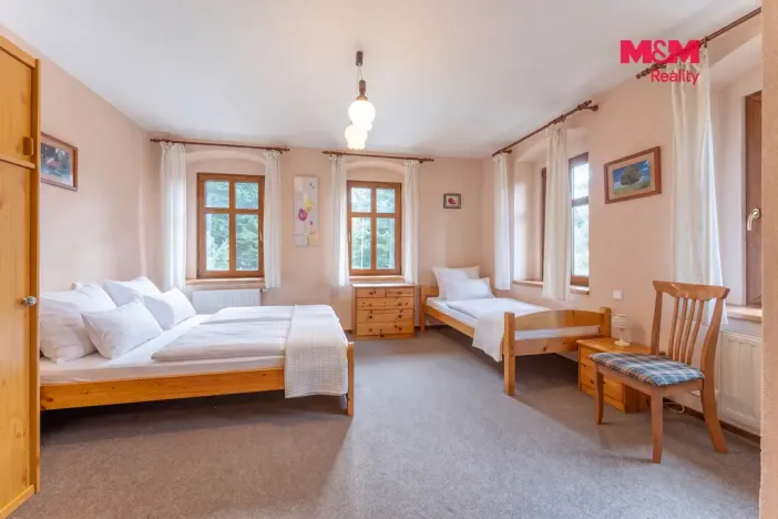 Prodej rodinného domu, Loučná pod Klínovcem - Loučná, 270 m2