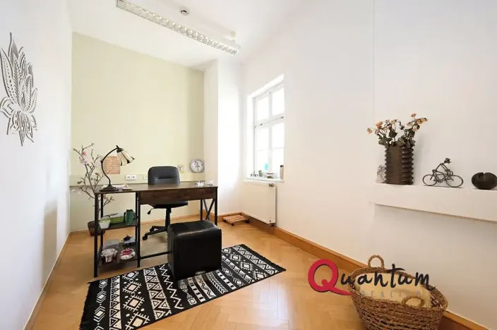 Pronájem kanceláře, Praha - Hradčany, Loretánské náměstí, 28 m2