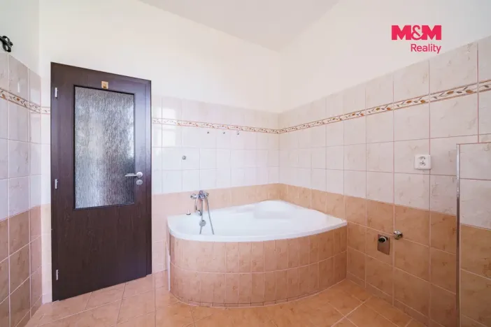 Pronájem bytu 3+1, Aš, Chebská, 98 m2