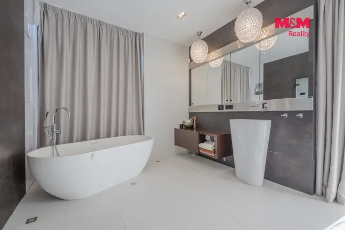 Prodej rodinného domu, Mostkovice, Sadová, 276 m2