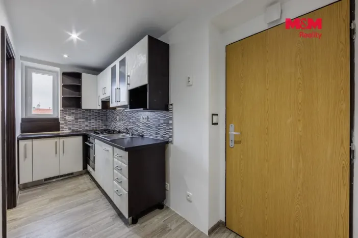 Prodej bytu 2+kk, Březová, Okružní, 42 m2