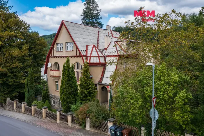 Prodej bytu 4+1, Děčín - Děčín II-Nové Město, Tylova, 144 m2