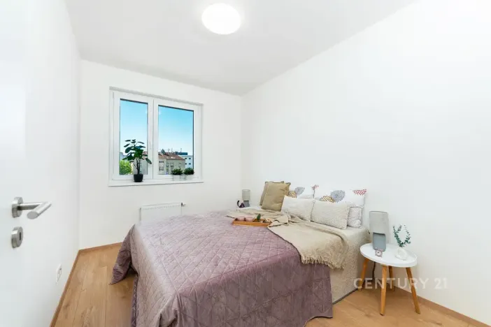 Pronájem bytu 2+kk, Praha - Hostivař, 47 m2