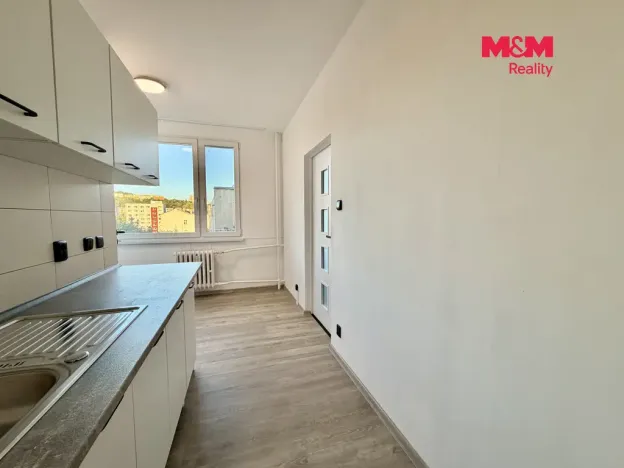 Prodej bytu 3+1, Ústí nad Labem - Krásné Březno, U Pivovarské zahrady, 80 m2