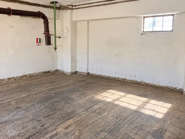 Pronájem skladu, Olomouc, Lazecká, 195 m2