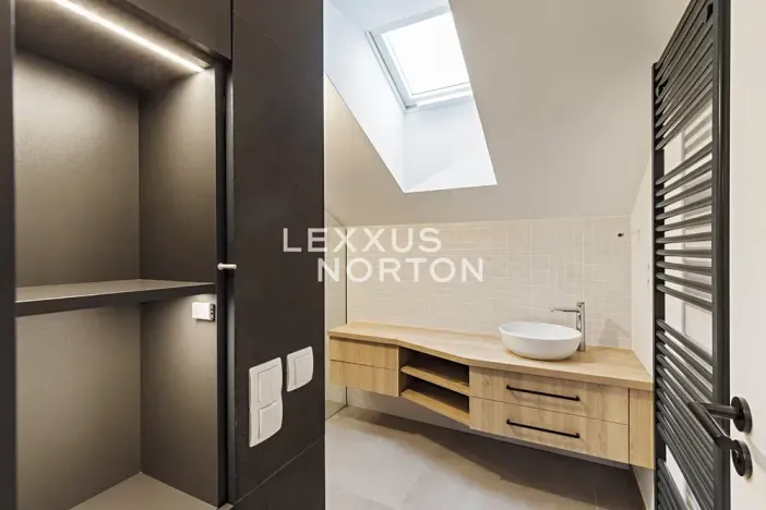 Pronájem bytu 3+kk, Praha - Bubeneč, Českomalínská, 123 m2