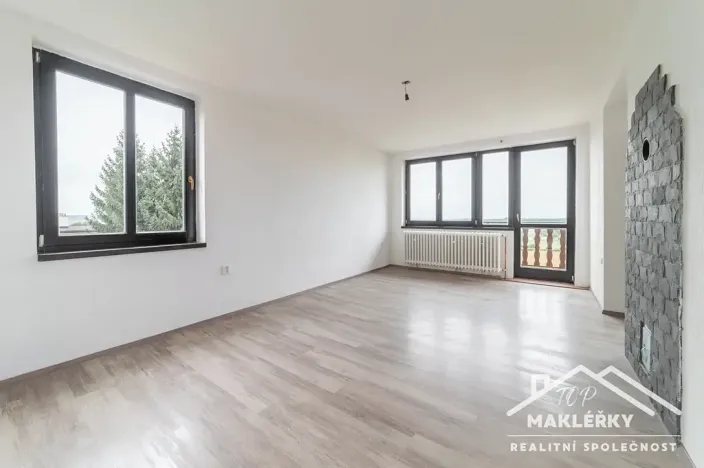 Prodej bytu 3+1, Zásmuky, Družstevní, 80 m2
