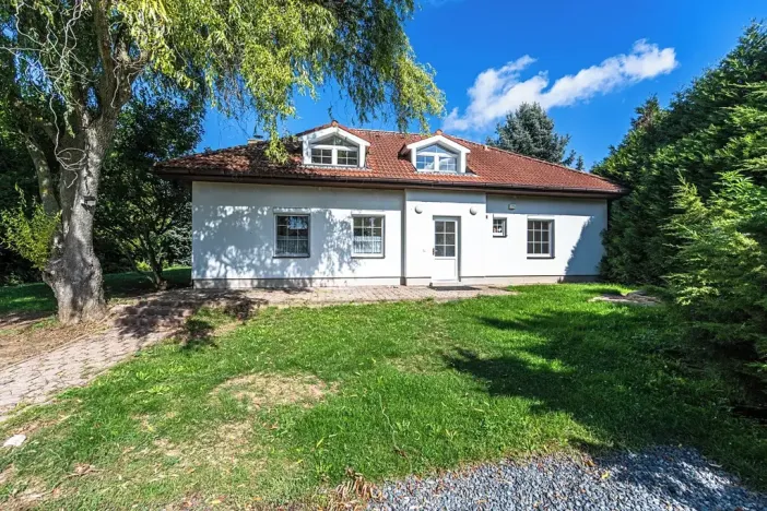 Prodej rodinného domu, Dolní Břežany, Keltská, 270 m2