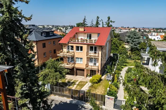 Prodej vícegeneračního domu, Praha - Břevnov, Loutkářská, 431 m2
