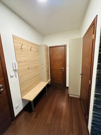 Prodej bytu 3+kk, Karlovy Vary, Chebská, 67 m2