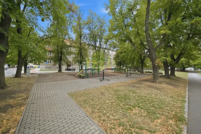 Prodej bytu 1+1, Prostějov, nám. Spojenců, 37 m2