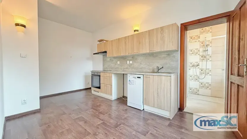 Prodej vícegeneračního domu, Holice, Hradecká, 226 m2