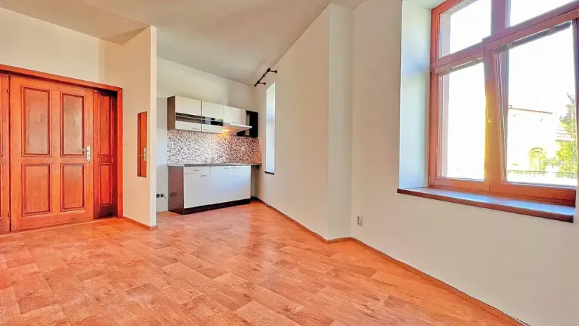 Prodej vícegeneračního domu, Holice, Hradecká, 226 m2