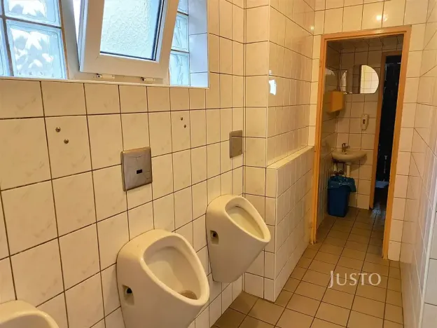 Pronájem restaurace, Písek, Hradiště, 497 m2