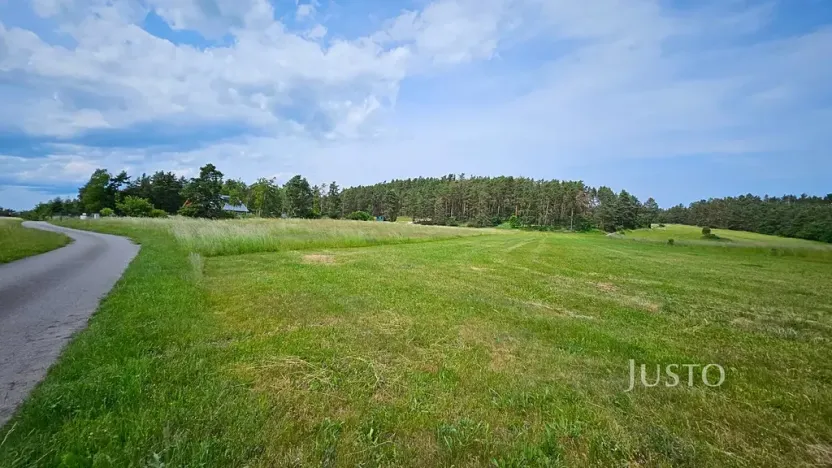 Prodej pozemku pro bydlení, Dobev, 8980 m2