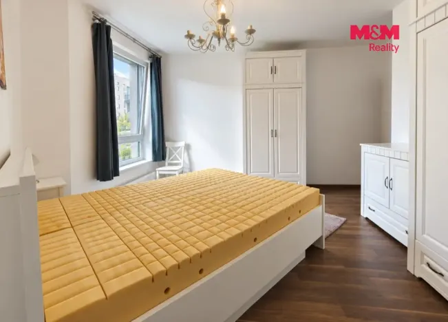 Pronájem bytu 2+kk, Praha, Rižská, 57 m2