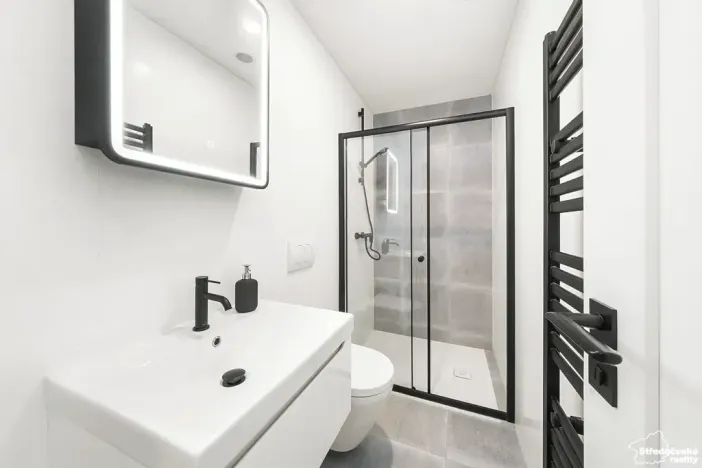 Prodej bytu 3+kk, Praha - Dolní Chabry, Kobyliská, 95 m2