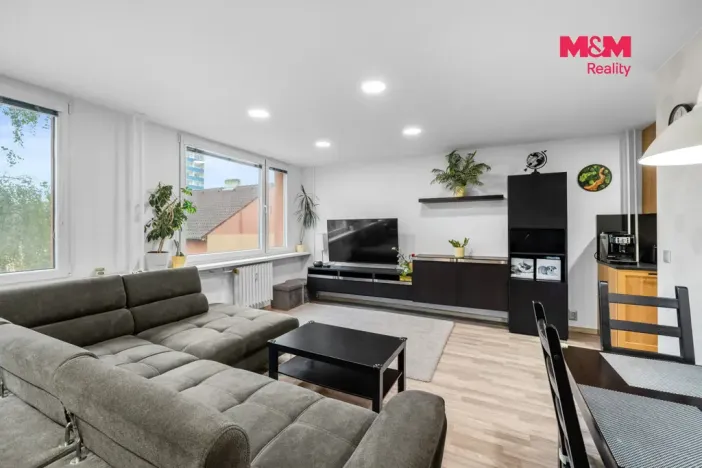 Prodej bytu 3+1, Beroun - Beroun-Město, Kpt. Jaroše, 71 m2