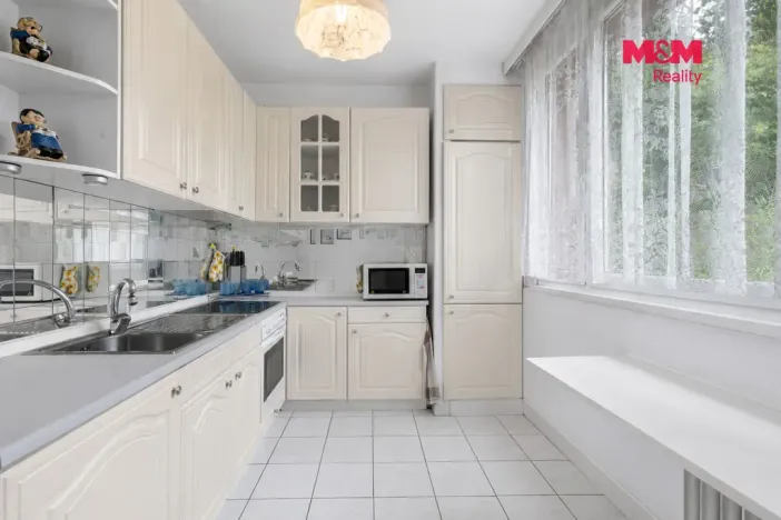 Prodej bytu 3+1, Frýdek-Místek - Místek, Bezručova, 74 m2
