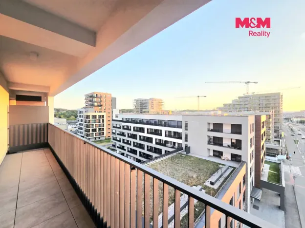 Pronájem bytu 2+kk, Praha, Poděbradská, 67 m2