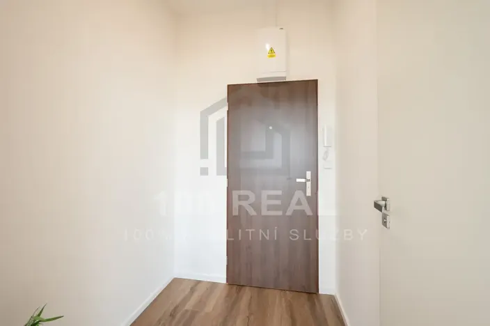Pronájem bytu 2+kk, Pardubice, třída Míru, 52 m2