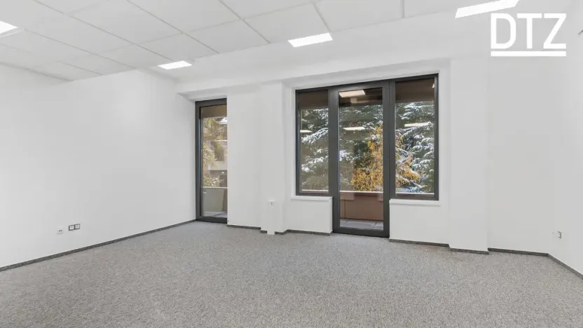 Pronájem kanceláře, Liberec - Liberec II-Nové Město, Chrastavská, 277 m2