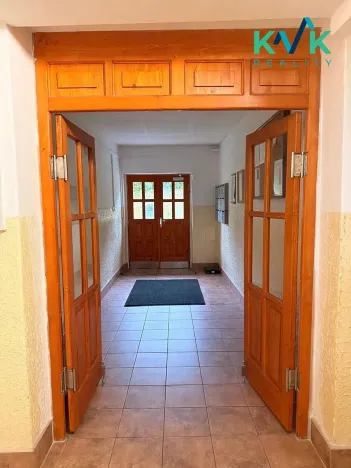 Pronájem bytu 2+kk, Karlovy Vary, Vrchlického, 55 m2
