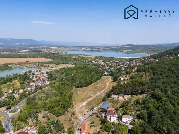 Prodej pozemku, Most, 588 m2