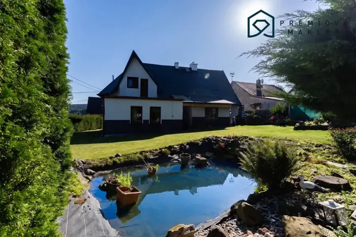 Prodej rodinného domu, Brandov, Rudé armády, 300 m2