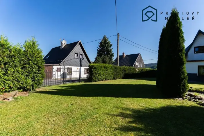 Prodej rodinného domu, Brandov, Rudé armády, 300 m2
