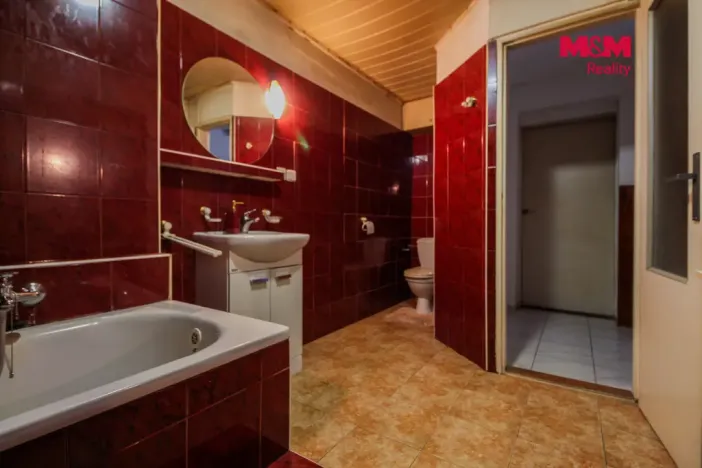 Prodej rodinného domu, Hanušovice, 229 m2