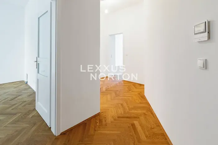 Prodej bytu 2+kk, Praha - Vršovice, Norská, 59 m2