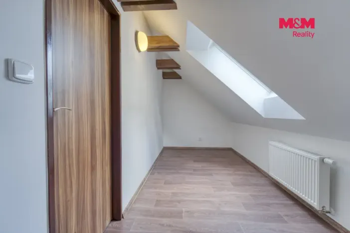 Pronájem bytu 2+kk, Plzeň - Doudlevce, Zborovská, 84 m2